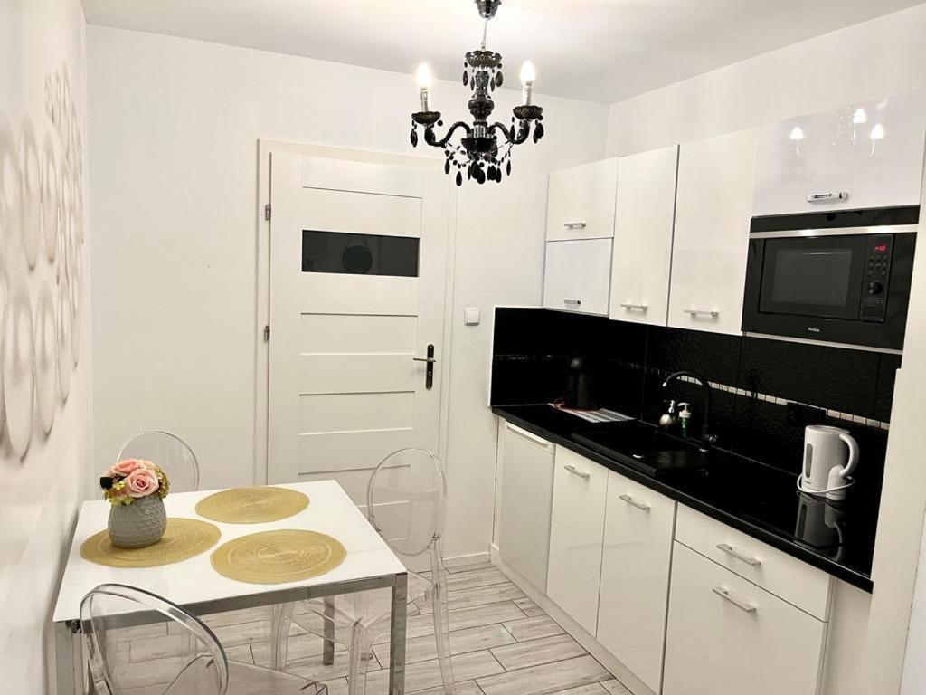 Apartament Kameralny15 กดัญสก์ ภายนอก รูปภาพ