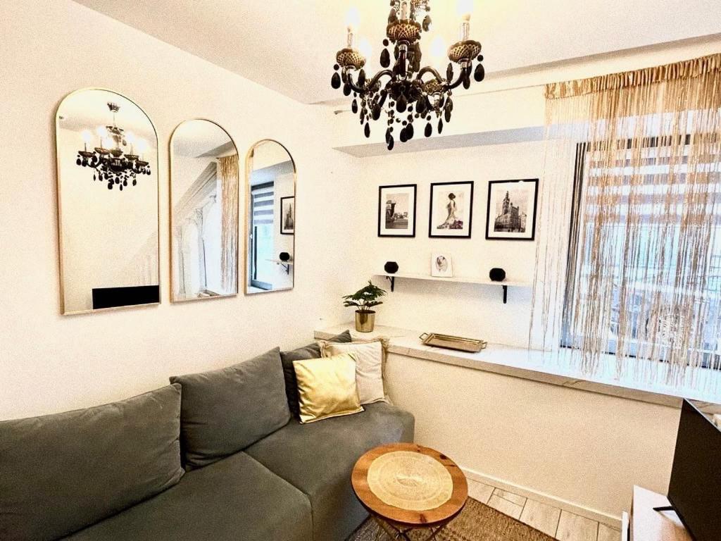 Apartament Kameralny15 กดัญสก์ ภายนอก รูปภาพ