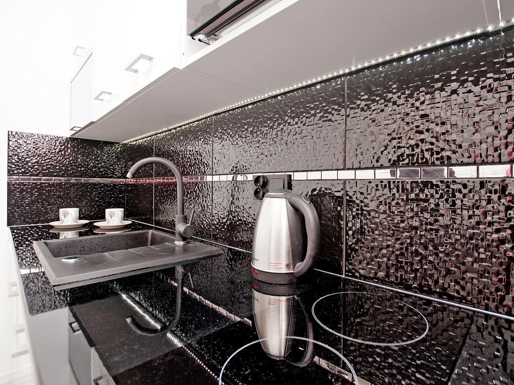 Apartament Kameralny15 กดัญสก์ ภายนอก รูปภาพ